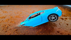 ماشین بازی کودکانه  چالش انداخ...