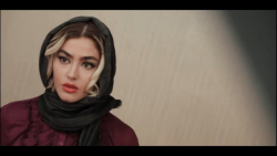 ریحانه پارسا در پشت صحنه فیلم...