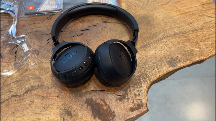 معرفی و انباکس هدفون JBL TUNE 660 NC