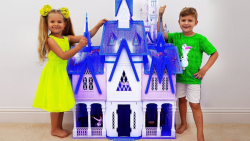 دایانا و روما با هم بازی می کن...