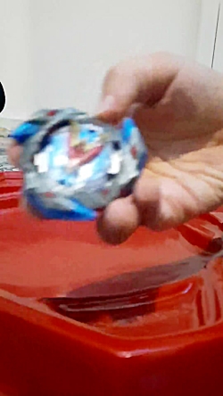 مبارزه فرفره های انفجاری تورنم...