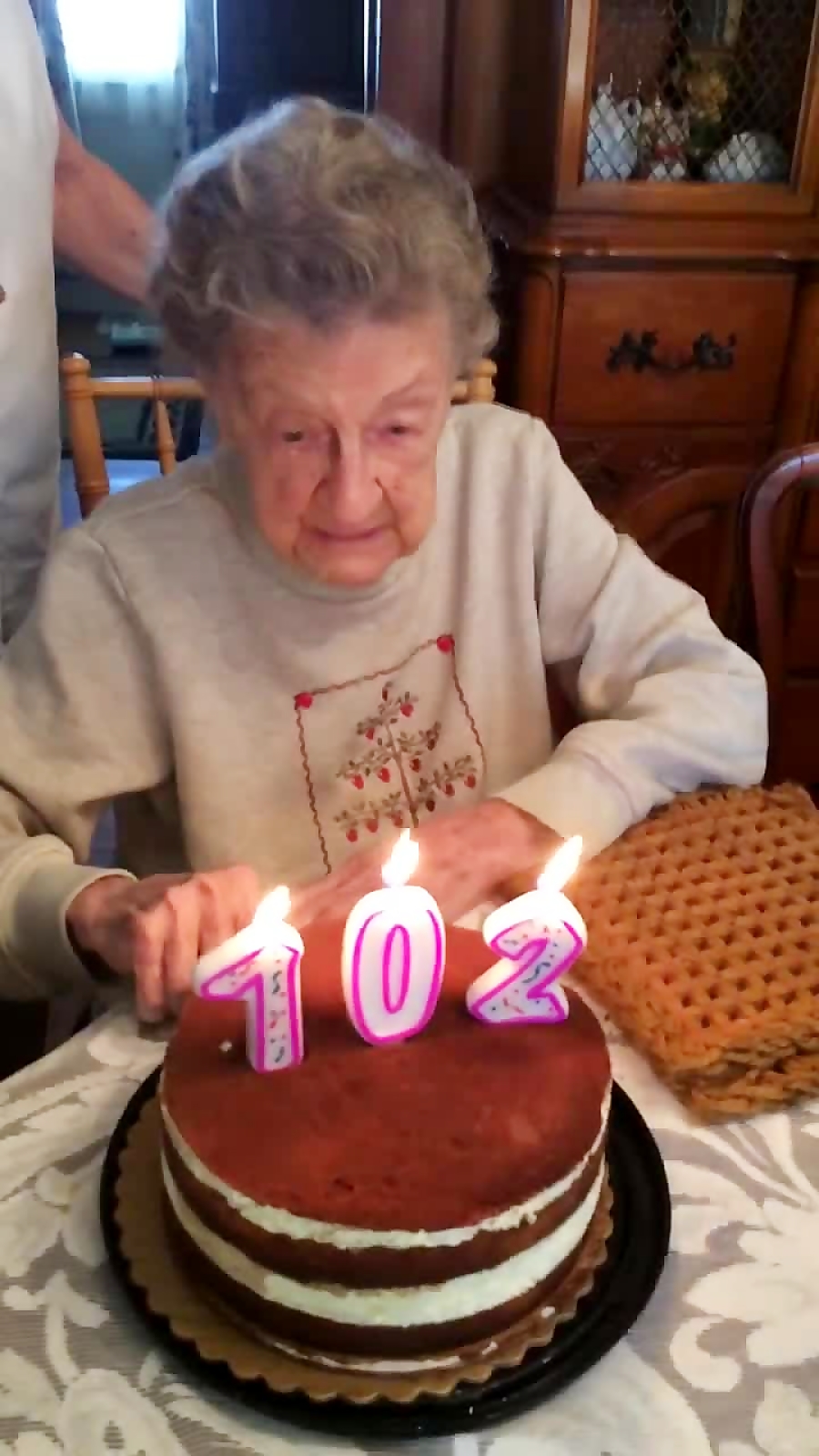 Grandma klump gif
