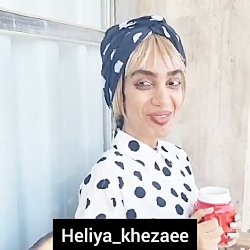 کلیپ خنده دار  برخورد دخترای ا...