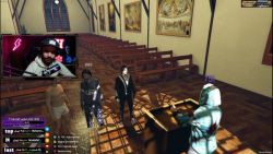 نزدیک بود دختره مخمو بزنه باها...