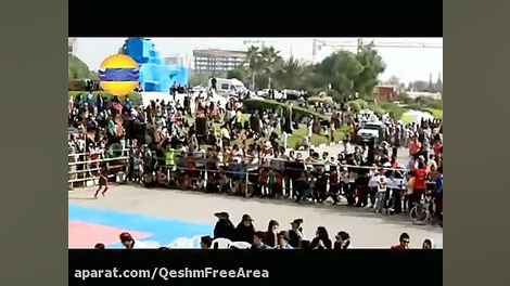 پوستر کوچک