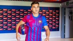 ساخت فیس فران جوتگلا بازیکن جوان و اینده دار بارسلونا در فیفا 22