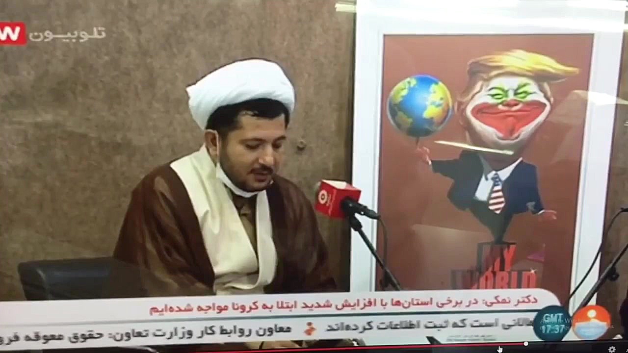شب شعر طنز ترامپیت در فرهنگ سرای رسانه امیر عباس صادقی