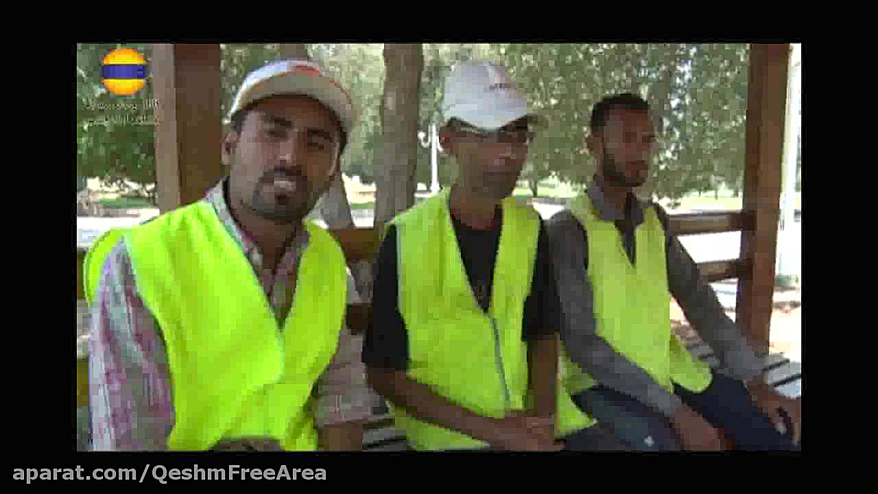 پوستر کوچک