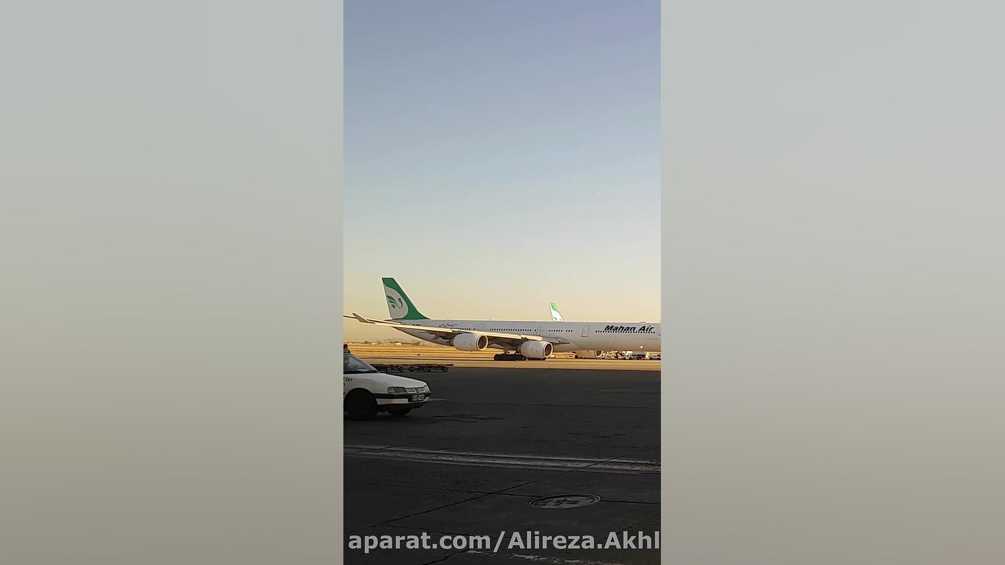 پوستر بزرگ