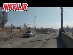 نصب پرچم روسیه توسط سربازان روس بر فراز نیروگاه برق آبی کاخووکا نصب پرچم روسیه توسط سربازان روس بر فراز نیروگاه برق آبی کاخووکا