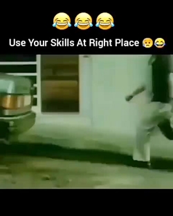 ترکیدن کله ادم احمق هههههههههه...