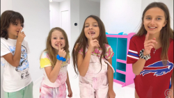 ناستیا و دوستان  کمک به پدر خس...