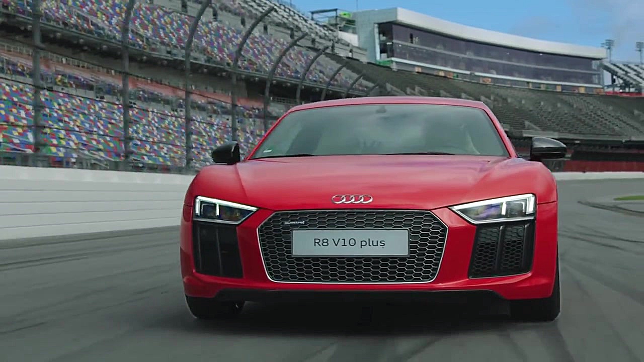 آئودی   AUDI R8 V10   2017 -فیلم معرفی رسمی کیفیت HD زمان150ثانیه