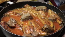 روش تهیه خورشت بادمجان لذیذ و...