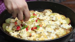 روش تهیه خوراکی ساده و حاضری ب...