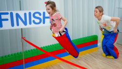 4 دقیقه رقابت ایوا و مامان