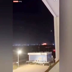 حمله موشکی به پایگاه نظامی و ک...