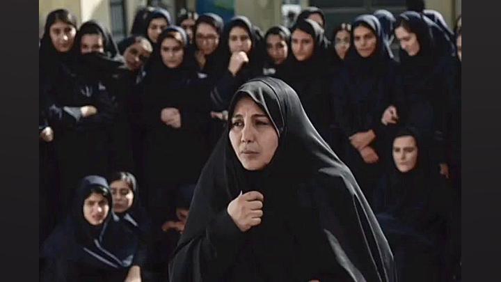 دانلود فیلم شب اول هجده سالگی کیفیت 1080p زمان60ثانیه