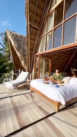 لاکچری بازی ایرانی و خارجی