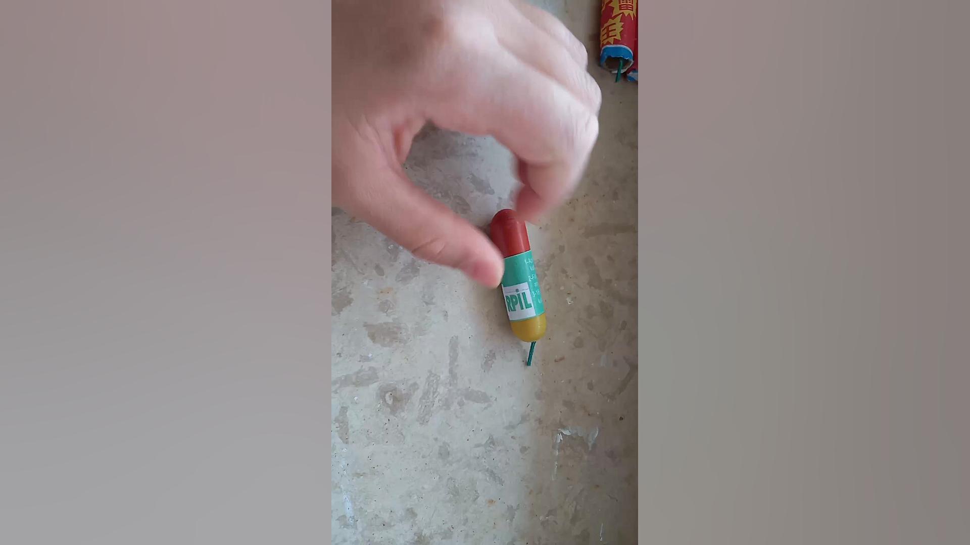 معرفی ترقه های امسال من برای چهارشنبه سوری از سال۱۴۰۰به۱۴۰۱ زمان119ثانیه