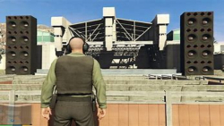 ماشین و از تو خونه طرف دزدیم ر...