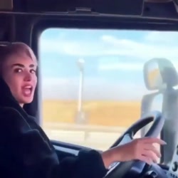 دابسمش دختر ایرانی