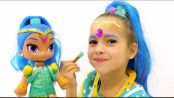 سوفیا در ساحل بازی می کند و تب...