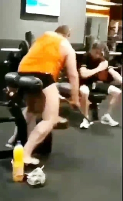 داداچ تو دیگه واقعا داری اشتبا...