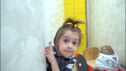 برنامه کودک ایوا ، پدر به ایوا...