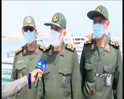 فرمانده کل سپاه در بازدید از جزیره ابوموسی : فرمانده کل سپاه در بازدید از جزیره ابوموسی :