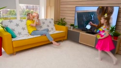 برنامه کودک  ایوا و مادرش ورزش...