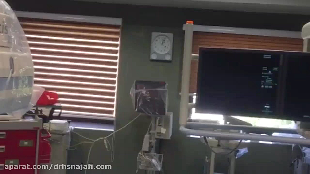 نحوه انجام آنژیوگرافی از طریق شریان دست دکتر قلب جراحی گوش