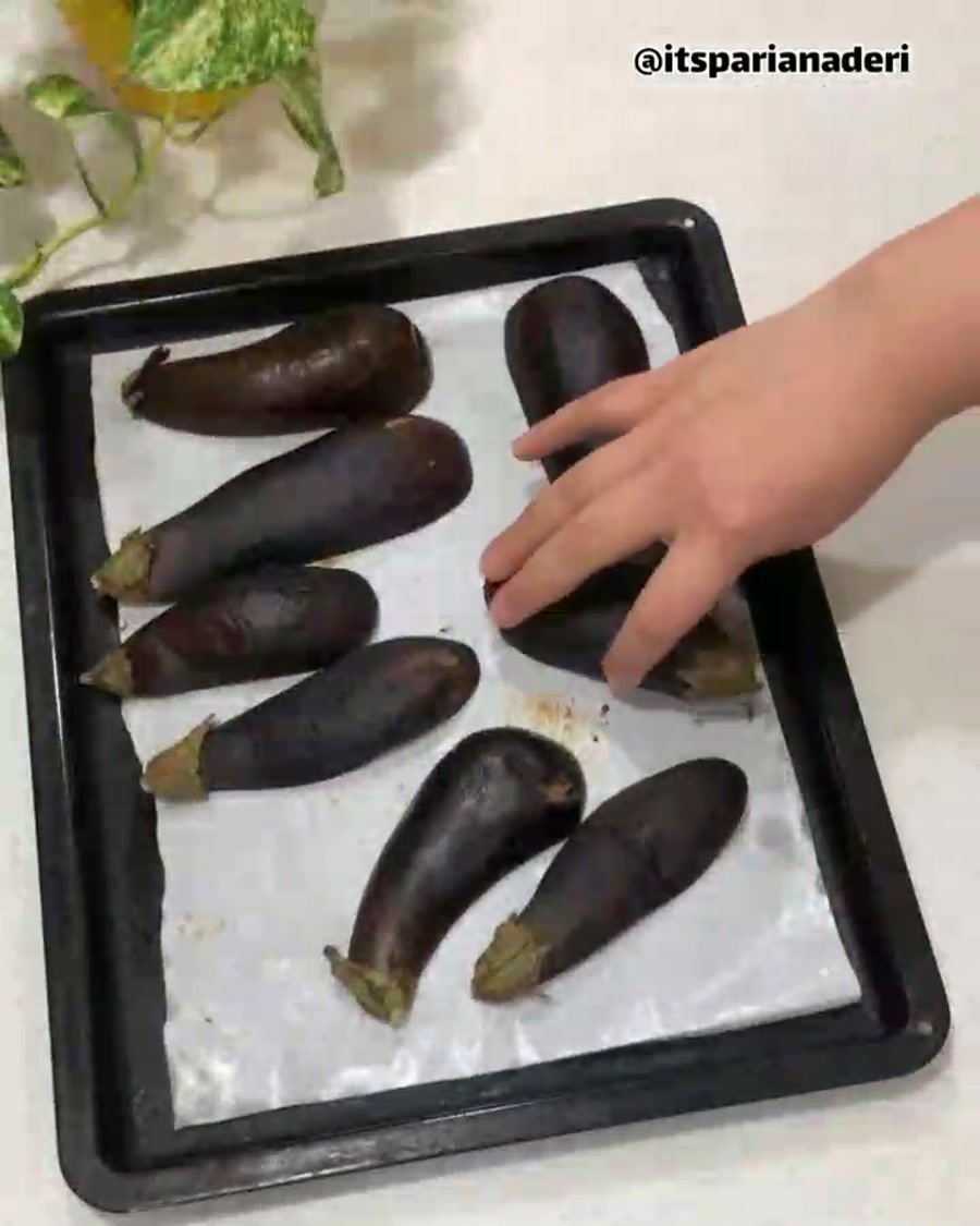 بادمجون شکم پر