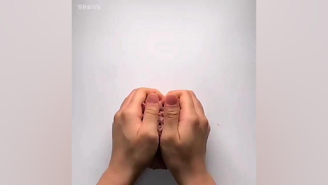 اسلایم شکلاتی/اسلایم دونه برفی/کیوت/لطفا فالو کنید زمان55ثانیه