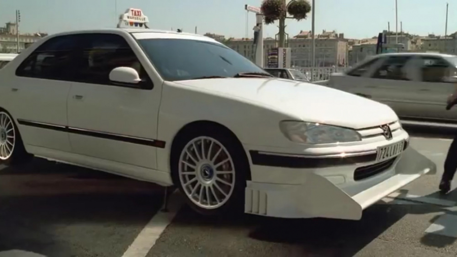 سکانس رانندگی با پژو پارس در ف...