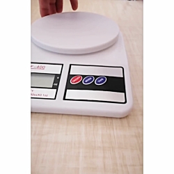 تجربه خرید ترازو آشپزخانه مدل SF-400