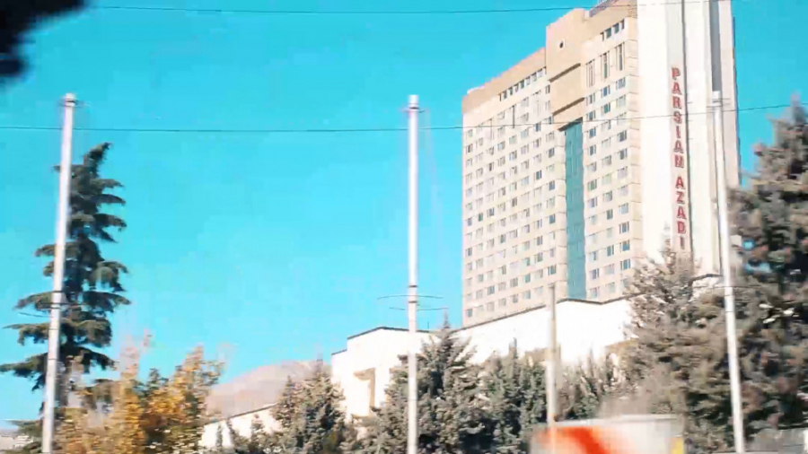 پوستر کوچک