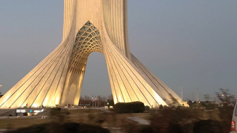 پوستر کوچک