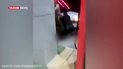 فیلم دستگیری برادر «فاطمه مقصودی» در پمپ بنزین فیلم دستگیری برادر «فاطمه مقصودی» در پمپ بنزین
