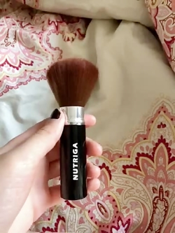 تجربه خرید برس رژگونه نوتریگا مدل Retractable powder brush