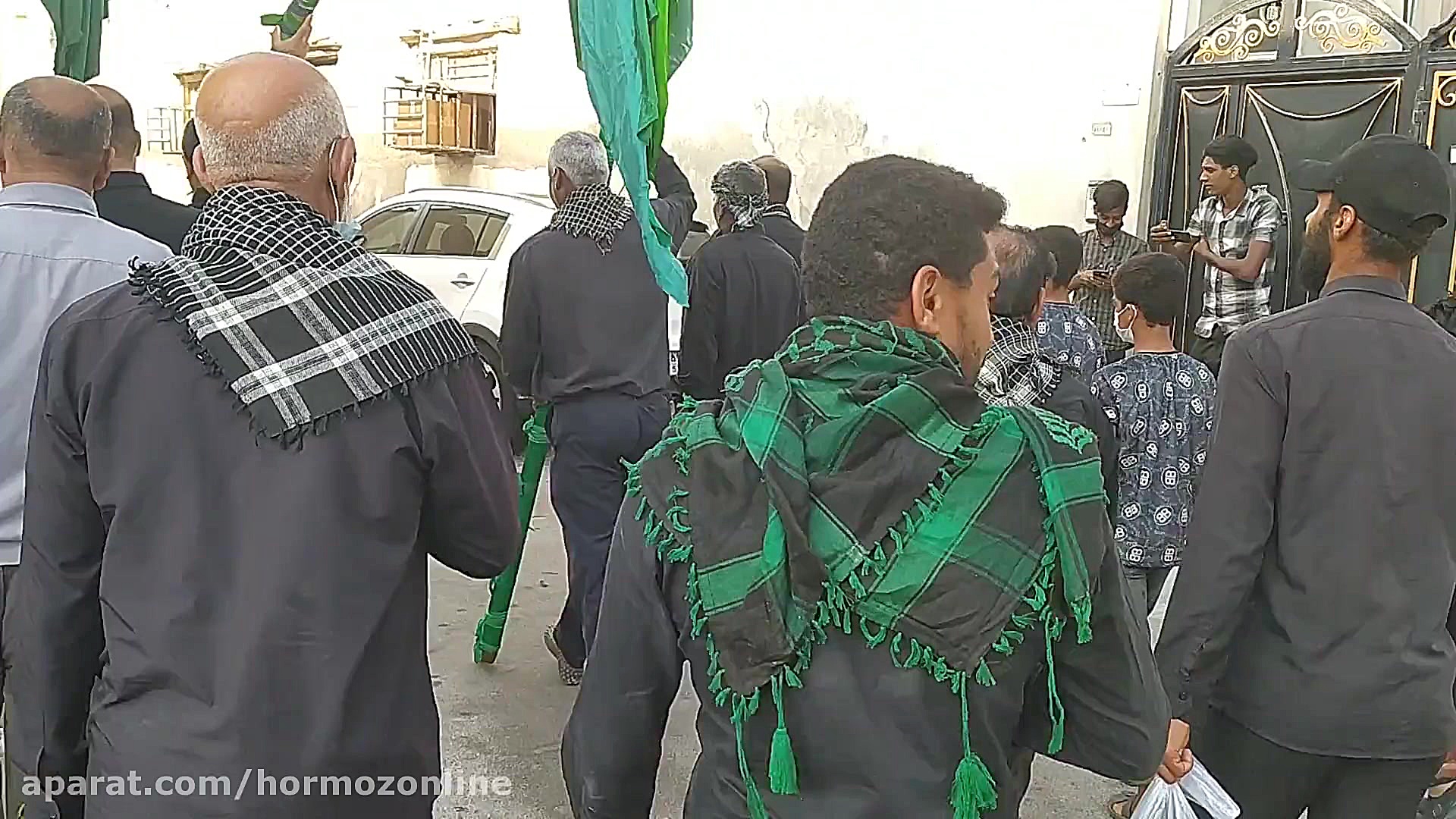 پوستر بزرگ