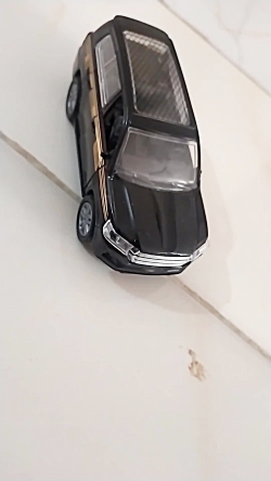 تجربه خرید ماشین بازی طرح پرادو