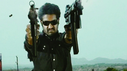 سکانس اکشن جنگی فیلم هندی بزن...