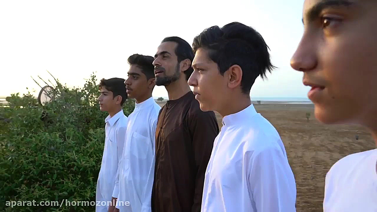 پوستر کوچک