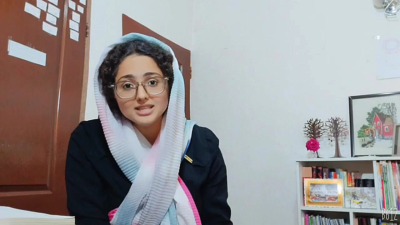 معرفی فیلم "پذیرایی ساده " زمان81ثانیه