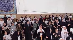 اجرای سرود سلام فرمانده در مسجد جامع خورهشت توسط دهه نودی ها