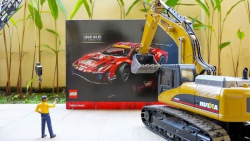 بازی با اسباب بازی ماشین بازی...