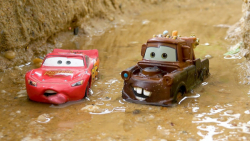 ماشین مک کویین  اسباب بازی  بر...