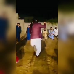 رقص  کلیپ  آهنگ  افغانی  دختر...