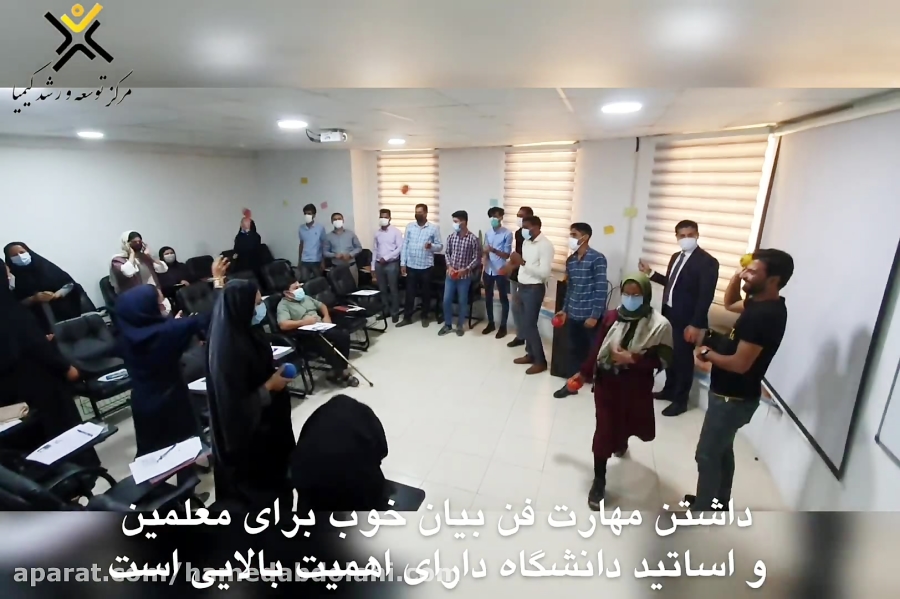 جلسه اول از بیستمین دوره سخنرانی و فن بیان میناب